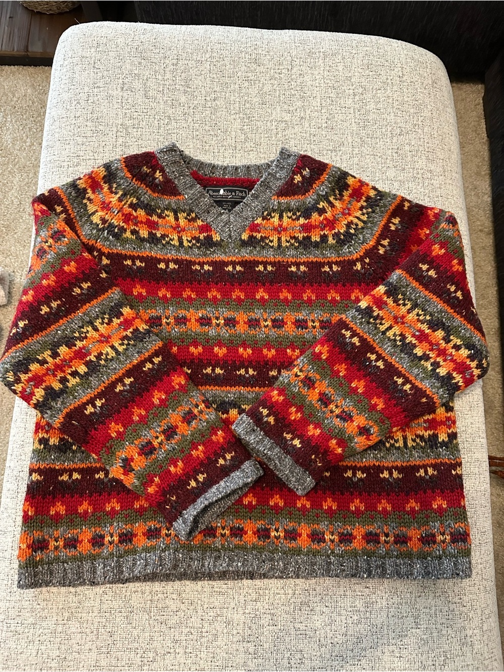 Vintage Women’s Abercrombie & Fitch 100% Wool Sweater